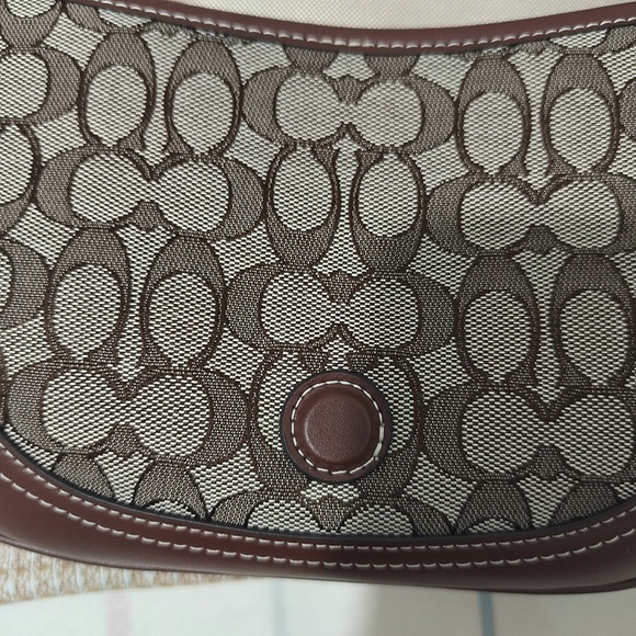 Coach Vintage Leather Saddle Bag - Picture 7 of 9